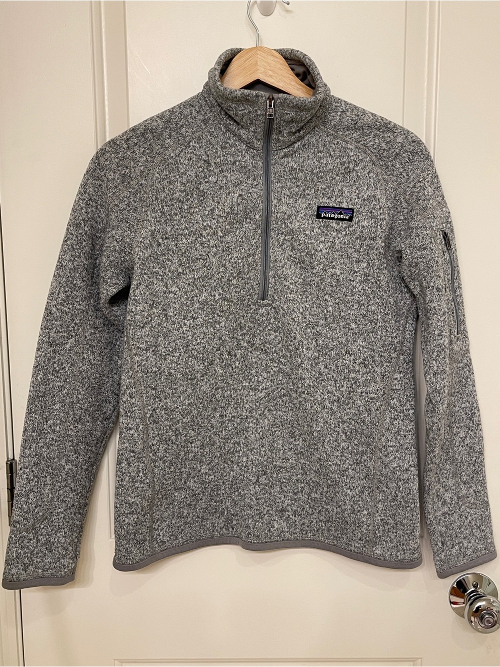Patagonia Heather Gray Quarter-Zip Fleece Pullover